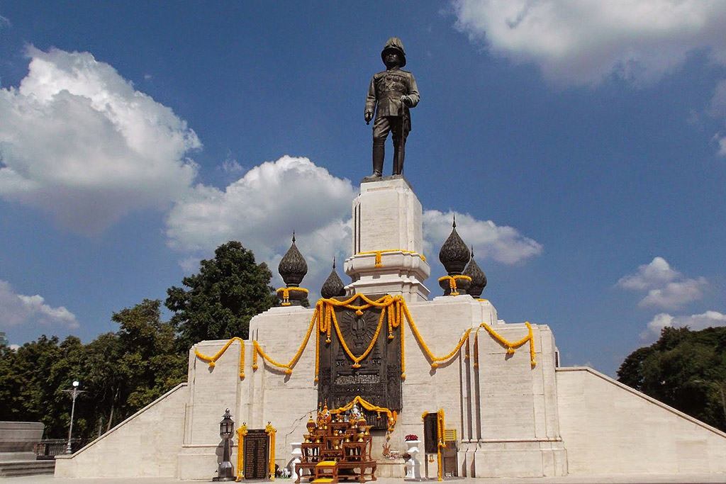 King Rama VI Monument in Bangkok when staying more than just one night.