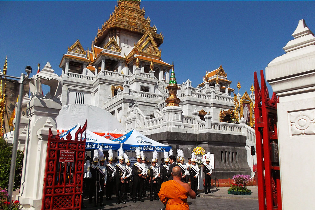 Wat Trimitr in Bangkok when staying more than just one night.