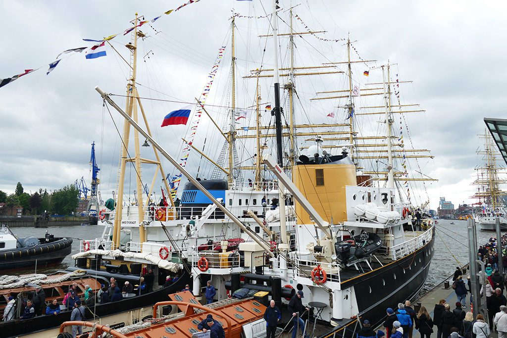 Ships and people at the Port of Hamburg during the Hafengeburtstag