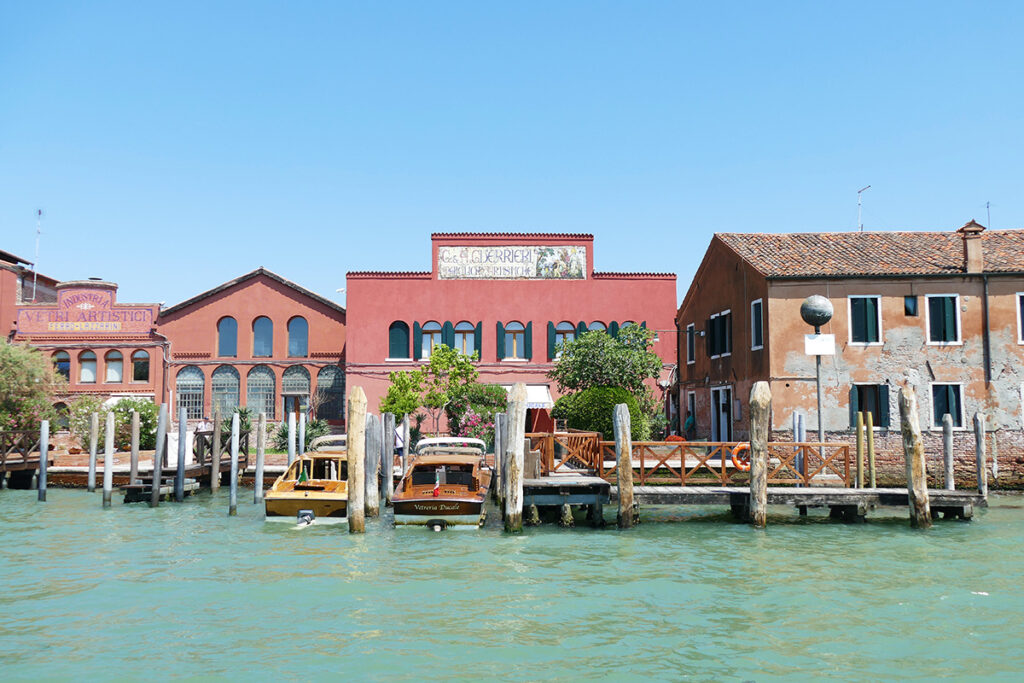 A Day on MURANO: It's a Crystalline World