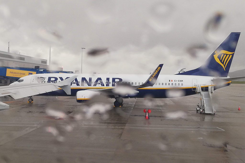  A Ryanair Plane seen through the rain.