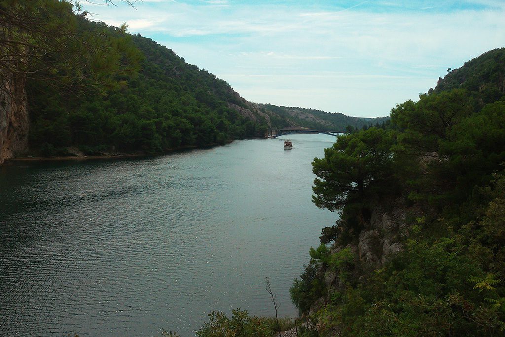 Krka River going to Skradin