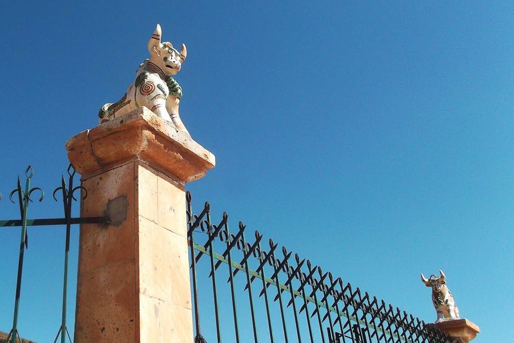 Fence of  Iglesia de Santa Isabel de Pukará 