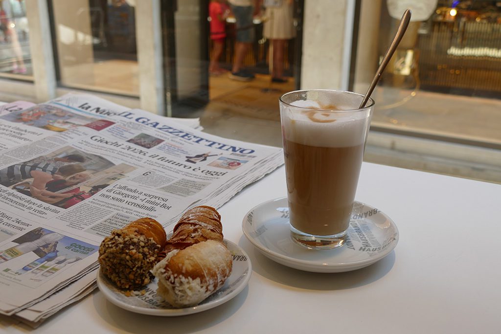 Delicious pastries and an original caffé latte.