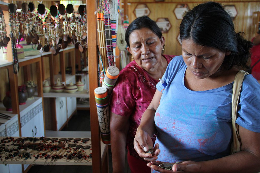 Indigenous ladies in the Amazon area of Pucallpa