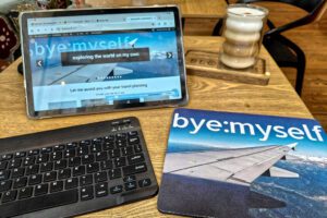 Tablet at a Café.