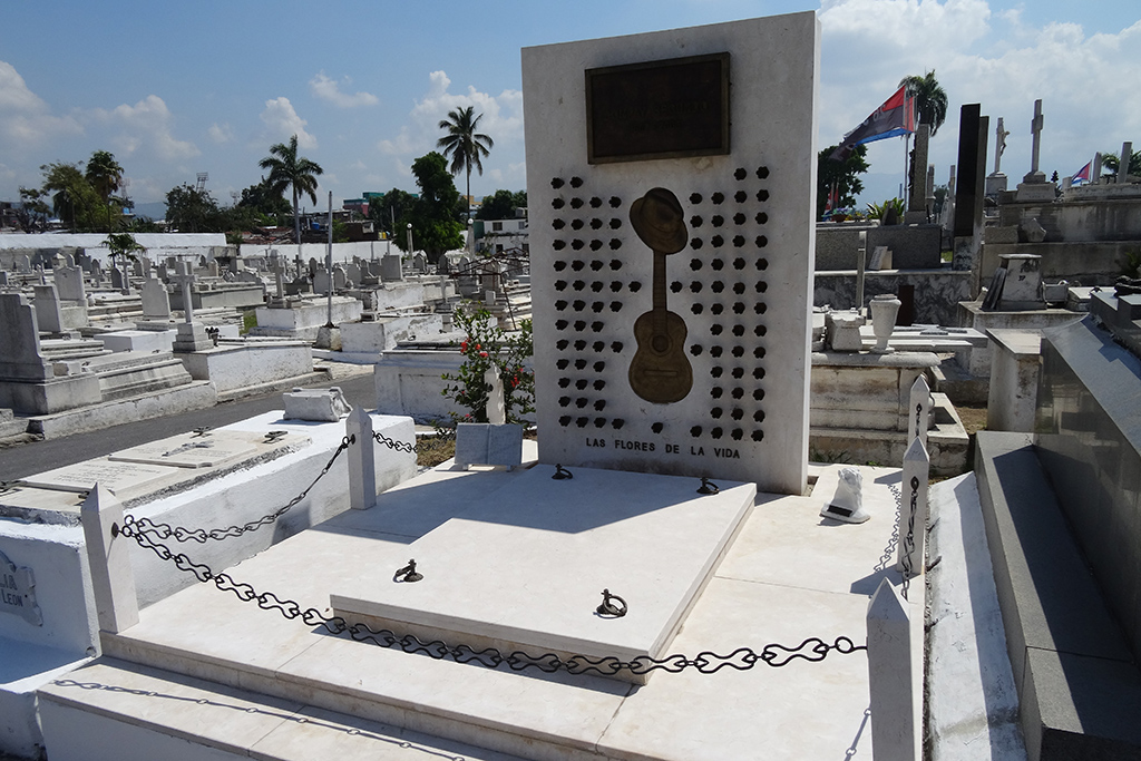 Compay Segundo's Tomb at the Santa Ifgenia Cemetery.
