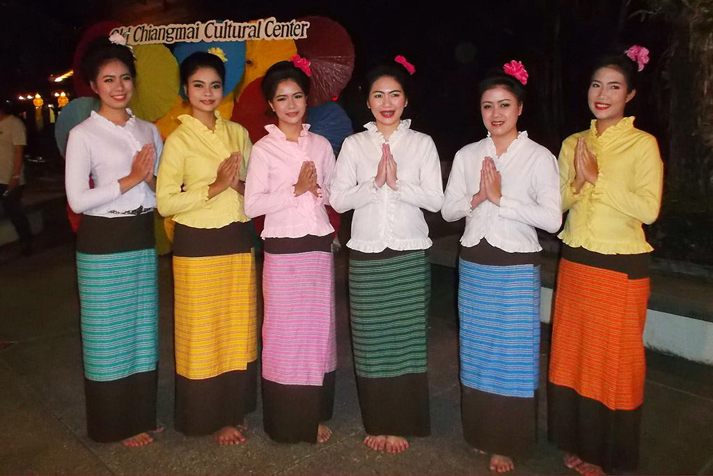 Khantoke Dinner and Cultural Show in Chiang Mai,
