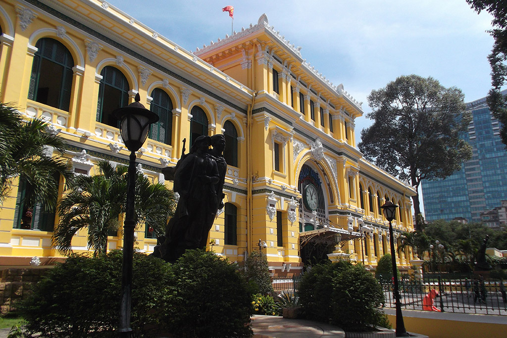 Hotel des Postes at Hồ Chí Minh City