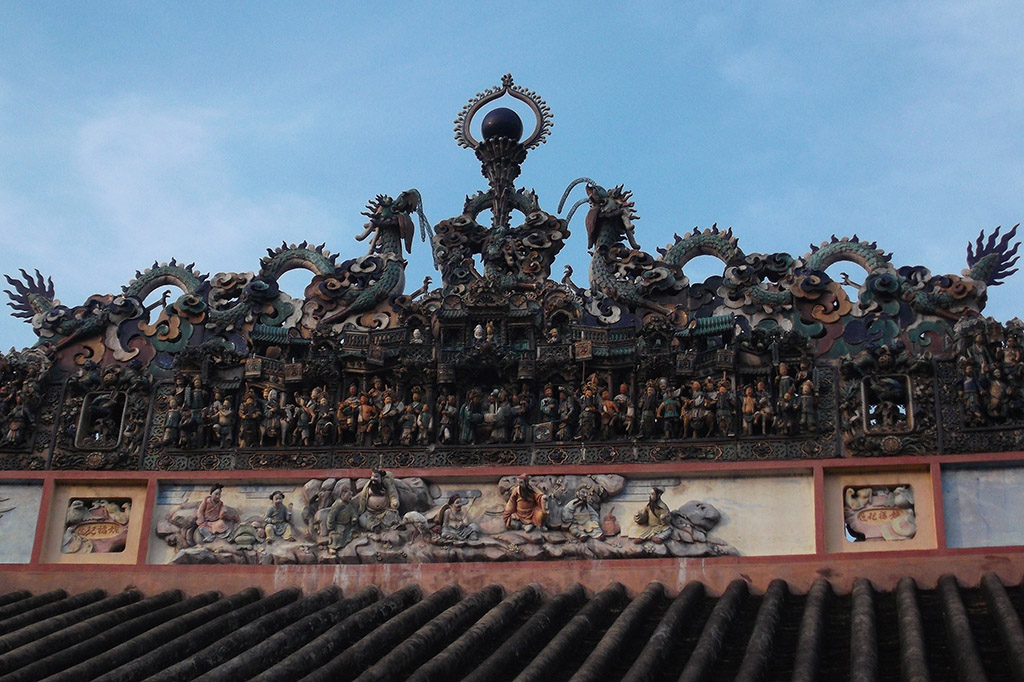 Roof of the Thien Hau Pagoda in Ho Chi Minh City's district Cho Lon