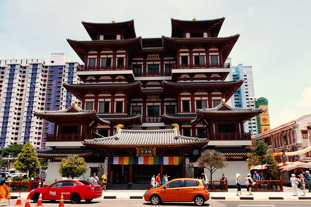 Buddha Tooth Relic Temple and Museum in Singapore