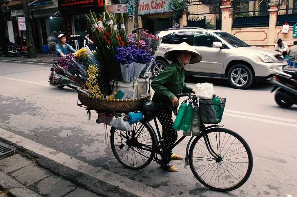 Flower vendor in Hanoi