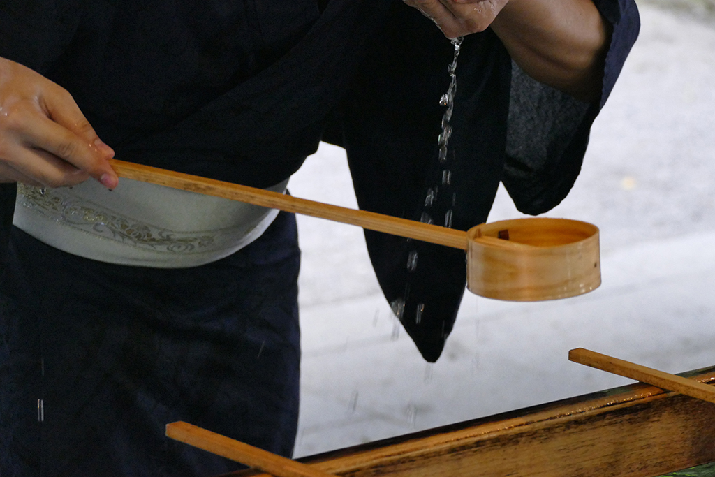 Cleansing at the Meiji Shrine