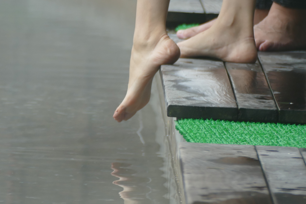 Foot Bath at the Hakone Open Air Museum in the height of the Japanese Mountains