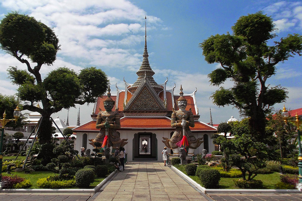 Wat Arun, one of Bangkok's most important temple complexes on the west bank of River Chao Phraya.