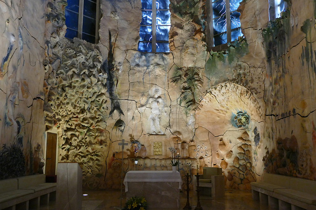 Mural by Miquel Barceló at the Capilla del Santísimo of the Basílica de Santa María en Palma