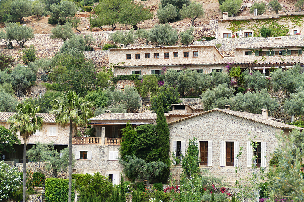 Stop at Deià on a bus tour to Soller Deia Valldemossa famous