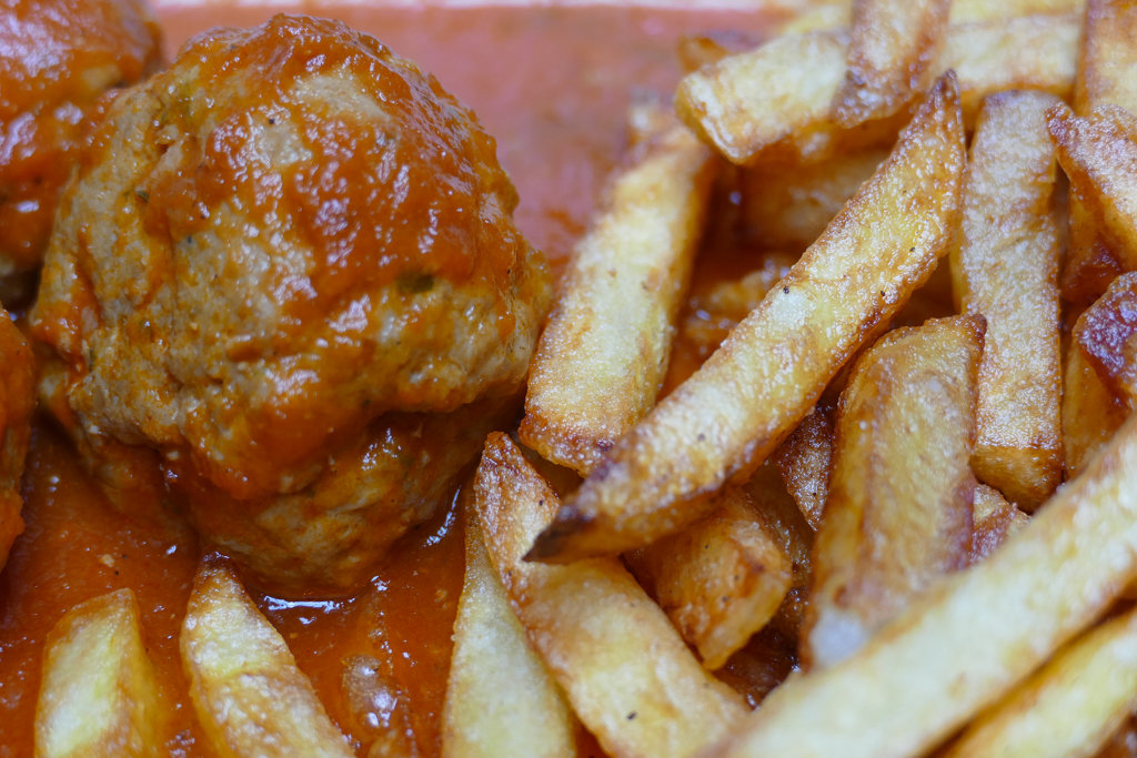 Meatball and fries