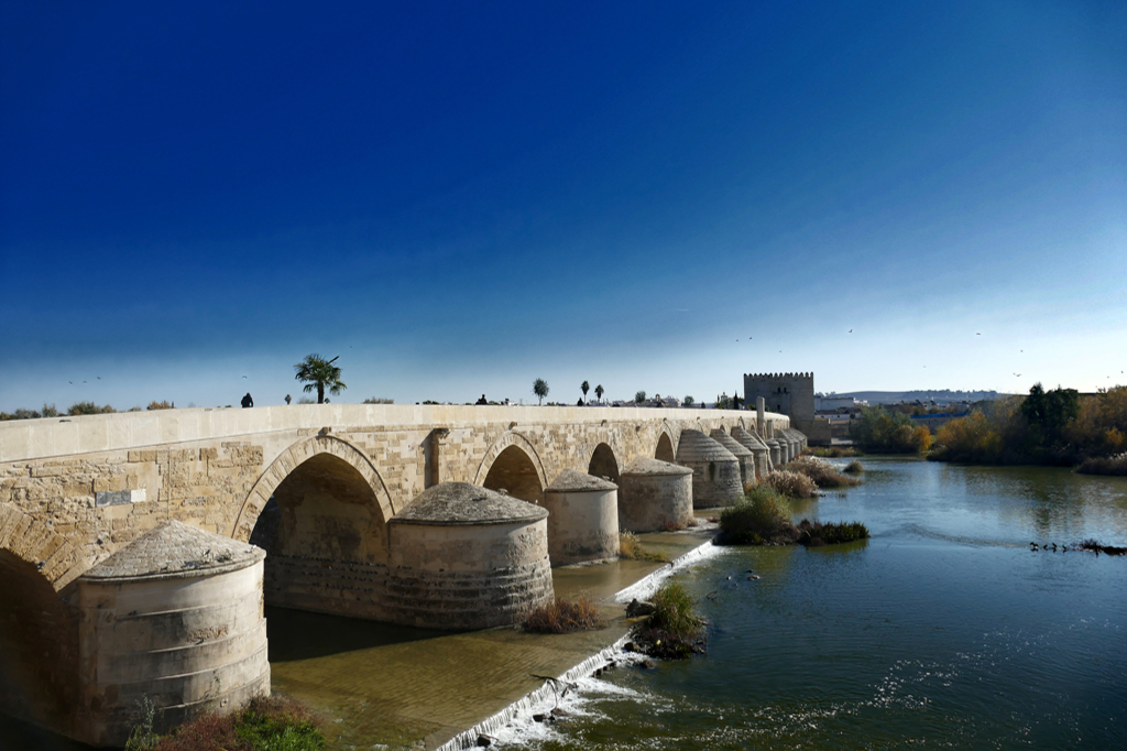 Roman bridge in Córdoba, Andalusia's Moorish Center