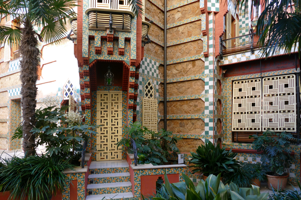 Entrance to the Casa Vicens in Barcelona. Gaudi Barcelona Guide Modernism