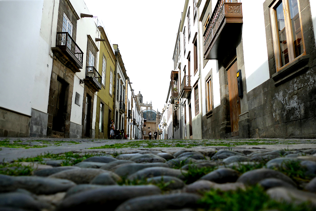 Calle Los Balcones in Las Palmas.