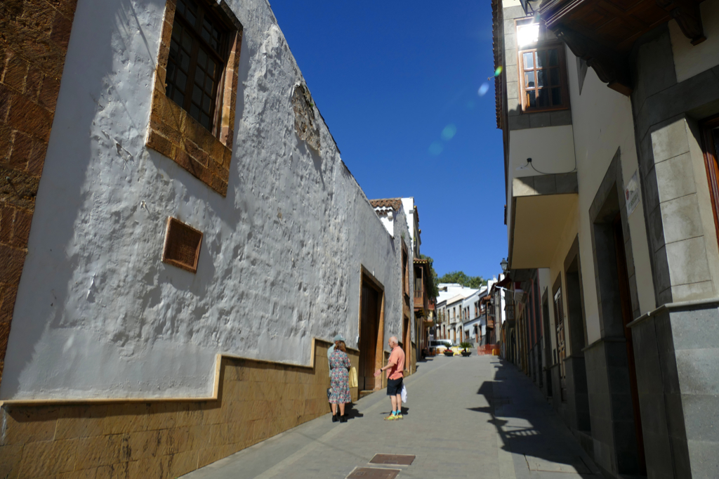 Visit the Market in Teror before going to Arucas