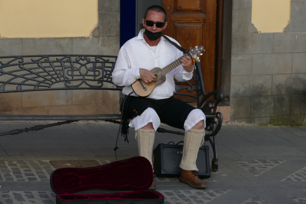 Man playing a traditional instrument on Gran Canaria