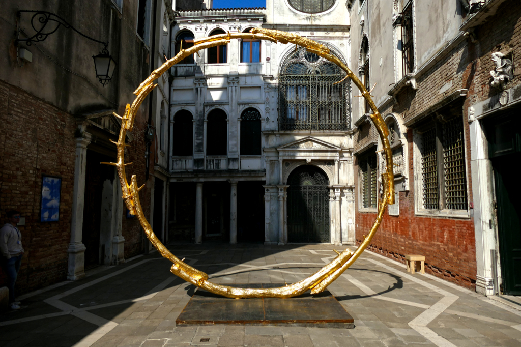 Ugo Rondinone's burn shine fly is installed at one of the oldest and most important Scuole in Venice, namely the Scuola Grande di San Giovanni Evangelista.