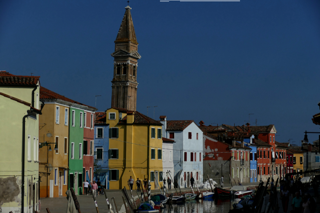 Burano's famous landmark, the Leaning Bell Tower is part of the Chiesa di San Martino Vescovo complex which was built in the 16th century.