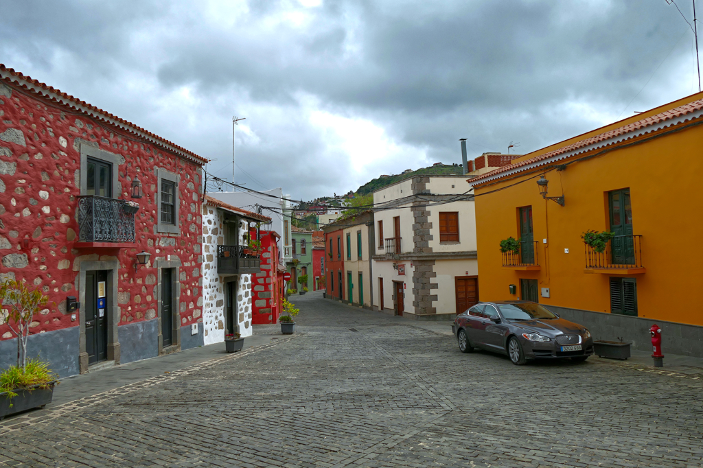 Calle Real in Santa Brigida