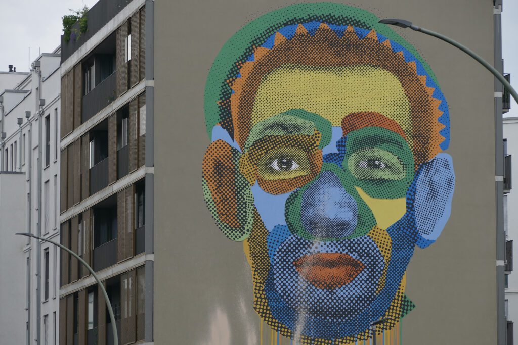 Street Art Berlin - Various and Gould