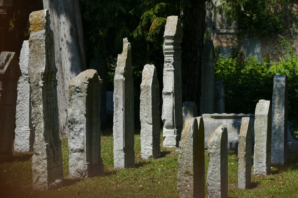 Old Jewish Cemetery on the Lido di Venezia