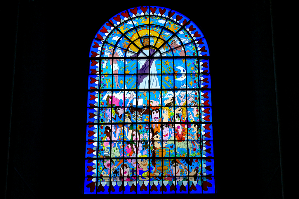Window by James Rizzi at the Kreuzeskirche in Essen.
