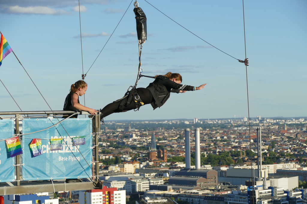 Bungee jumping from the roof top bar of the hotel Park Inn in Berlin