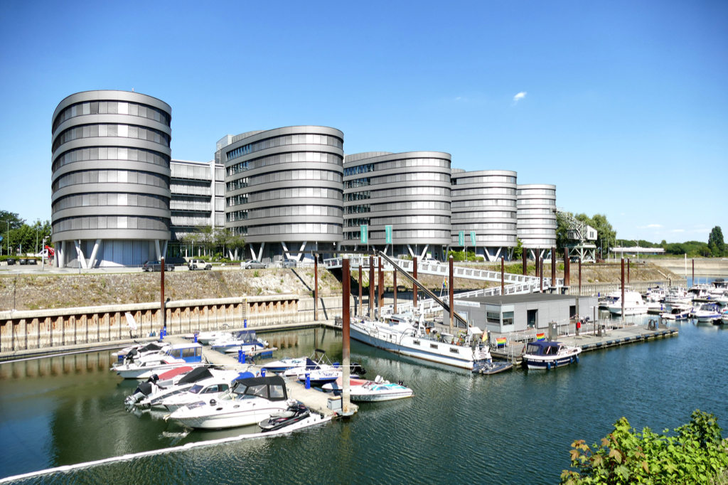 Five Boats Complex in the inner harbor of Duisburg