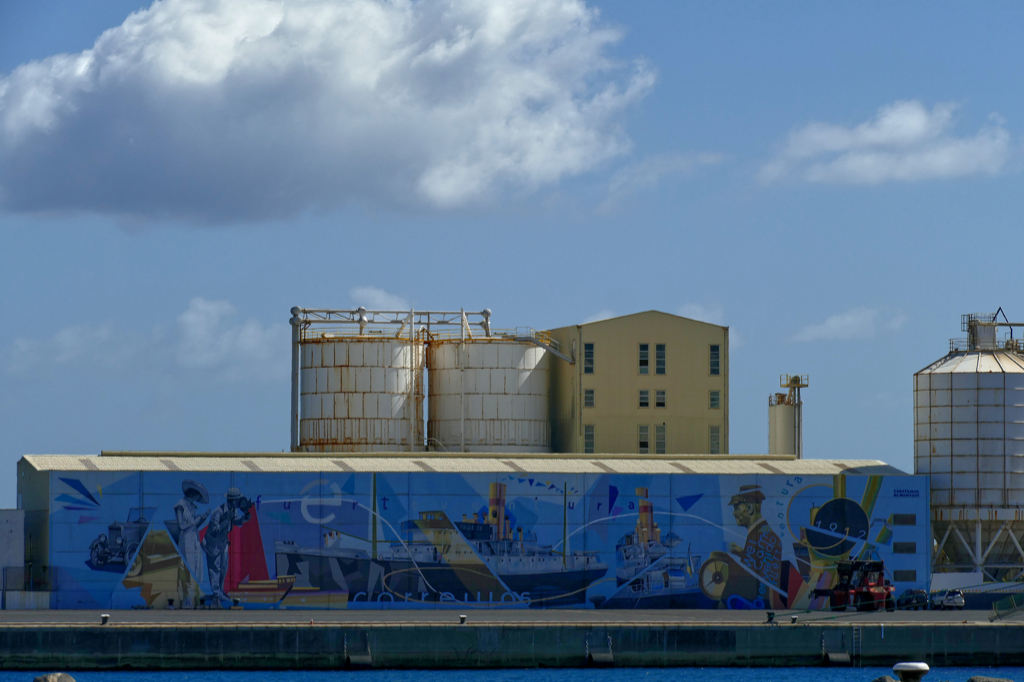 Mural in the harbor of Puerto del Rosario
