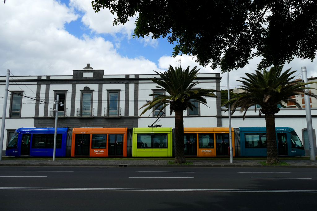 Tram connecting Santa Cruz de Tenerife with the town of La Laguna.