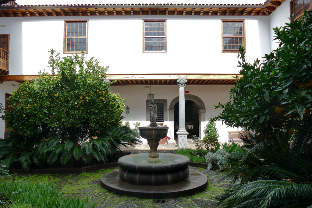 Courtyard of Casa Lercaro in La Laguna.