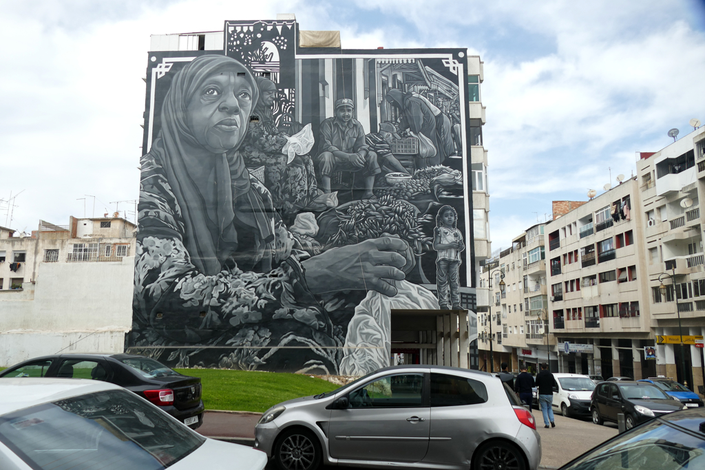 Mural by Paola Delfin on the occasion of Jidar Street Art Rabat in 2021