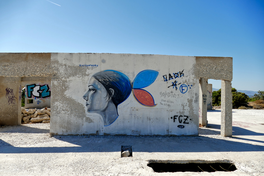 Mural by Skitsofrenis at the Hotel Ruins of Alyko