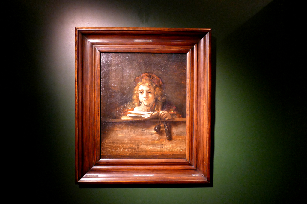 Rembrandt van Rijn painted his son Titus at His Desk in 1655. The painting has been in Museum Boijmans Van Beuningen for many decades and was now transferred to the Rembrandt House. It depicts Titus at the age of about 14 years.