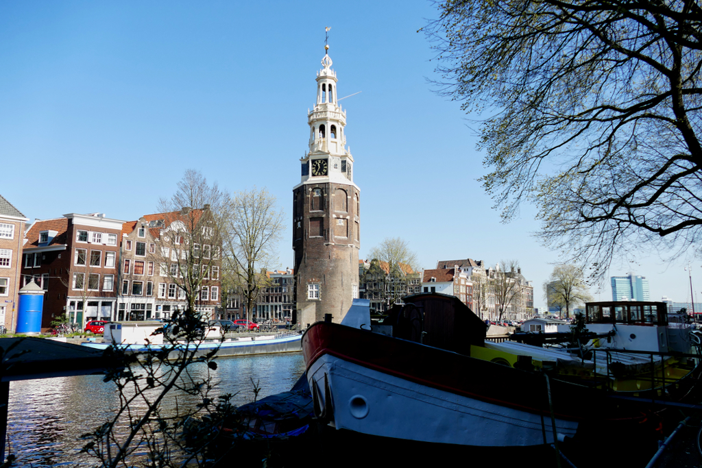 Montelbaansgracht with the Montelbaanstoren in Amsterdam