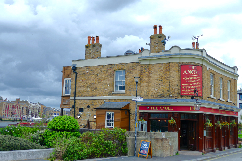 Angel Pub in Rotherhithe