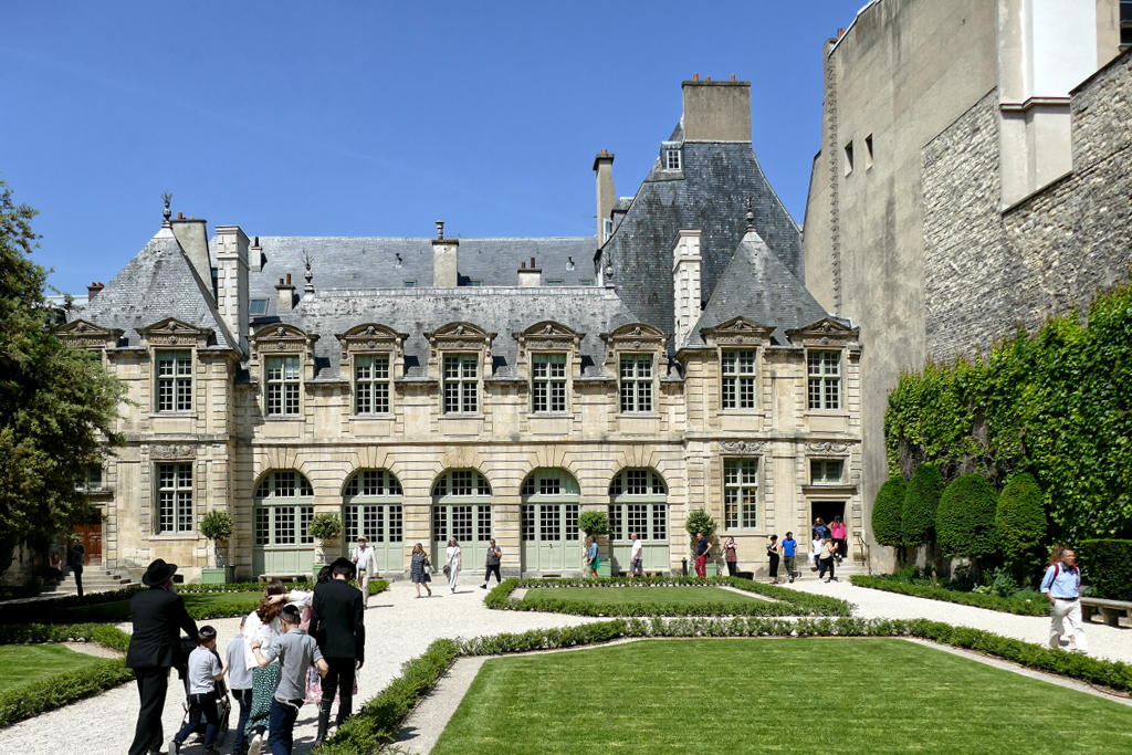 Hôtel de Sully, one of the 10 Most Beautiful Palaces in the Marais Neighborhood of Paris