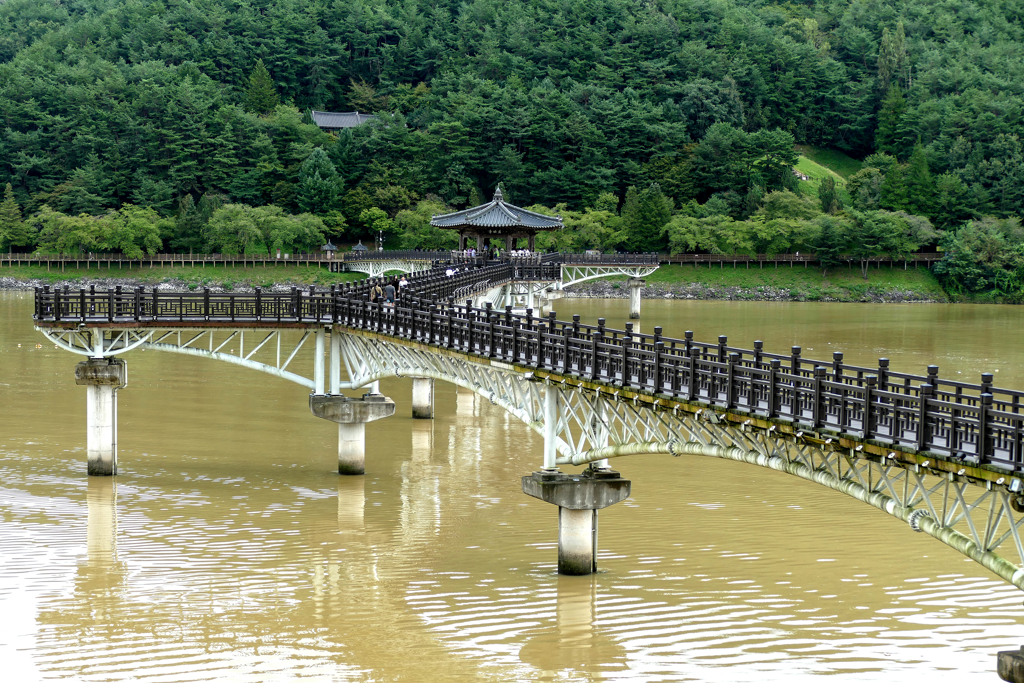 Woryeonggyo Bridge