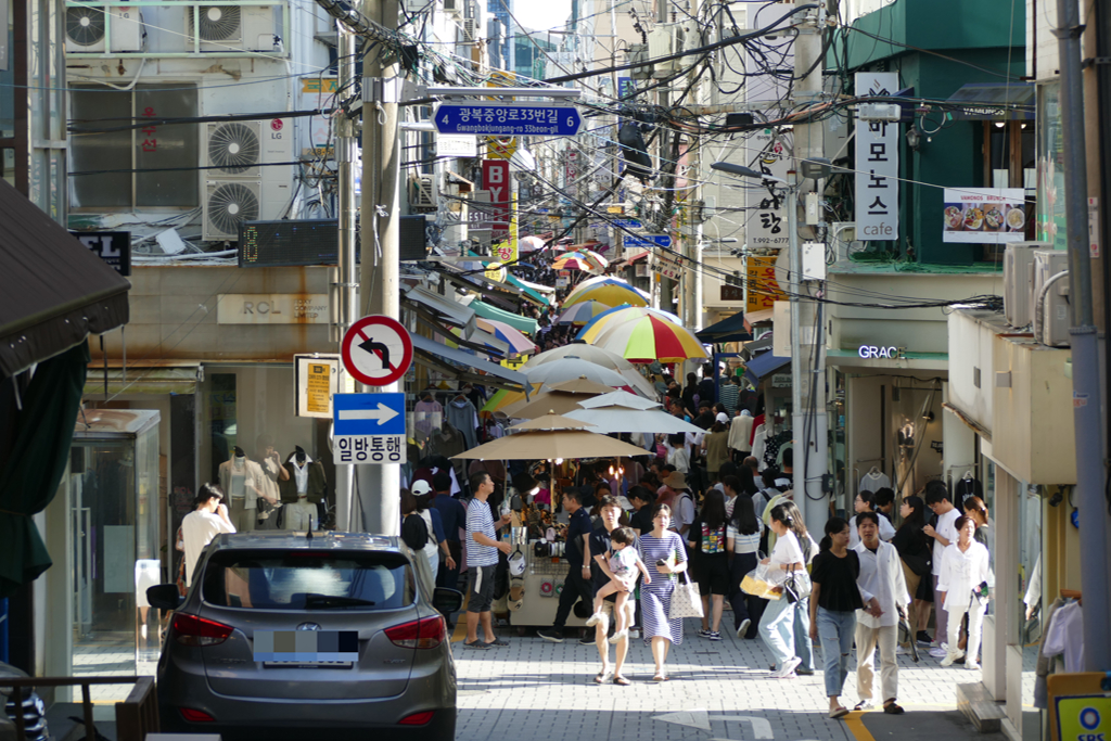 Market in Busan.