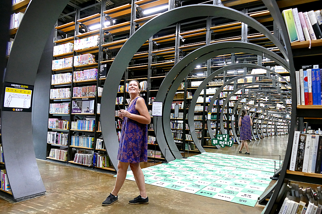 Renata Green at the Seoul Book Bogo, one of the best and most beautiful bookstores in Seoul.