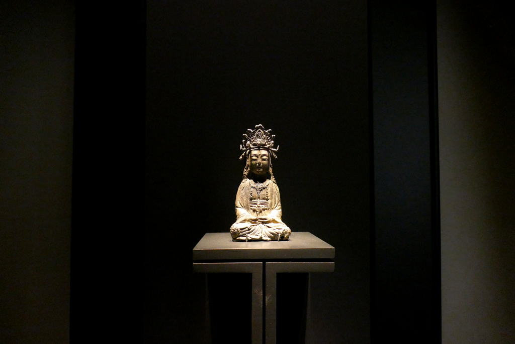 Avalokitesvara Bodhisattva from the Goryeo Dynasty in the 14th century.