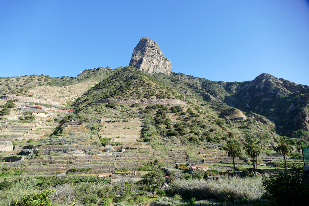 Roque Cano above the Valley Vallehermoso in La Gomery