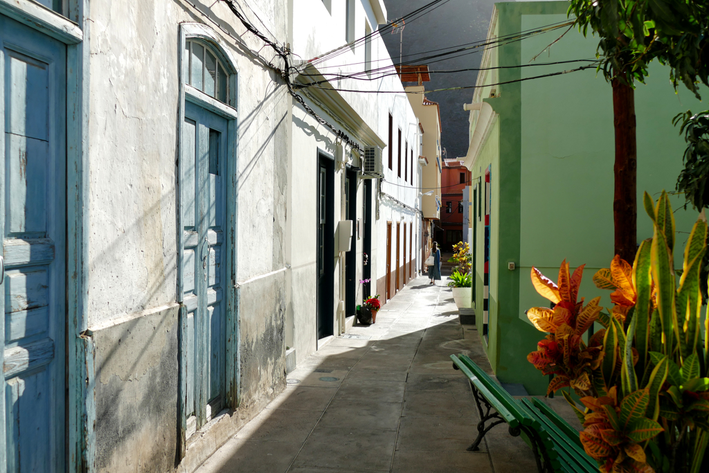 Alley in Valle Gran Rey in La Gomera.